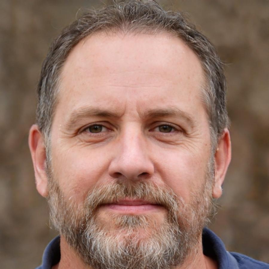 Mentor empresarial Roberto Fuentes